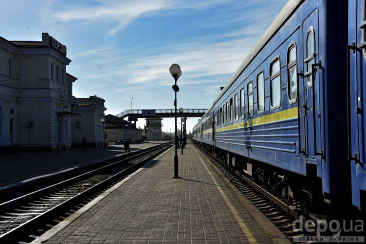 Херсонський залізничний вокзал