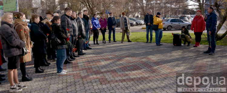 Ігор Йосипенко виступає на вшануванні пам"яті жертв Голодомору