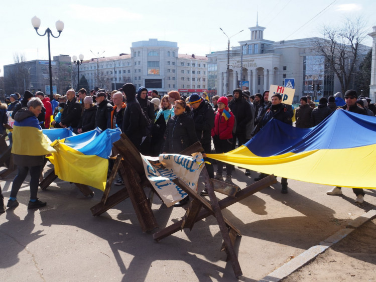 Митинг в Херсоне против рашистской оккупации